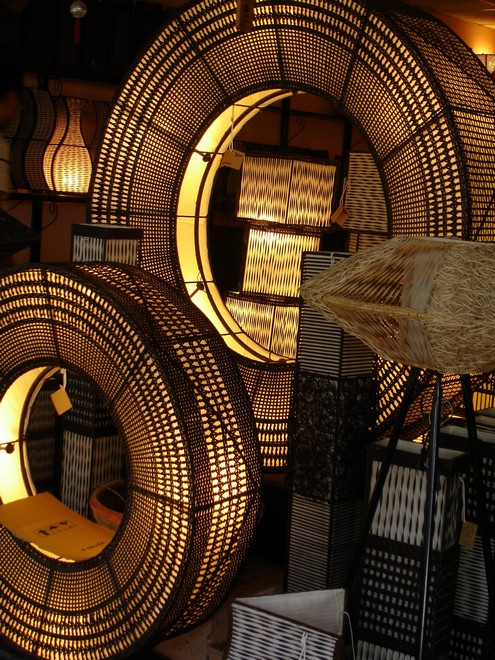 exotic sculpture basketry light