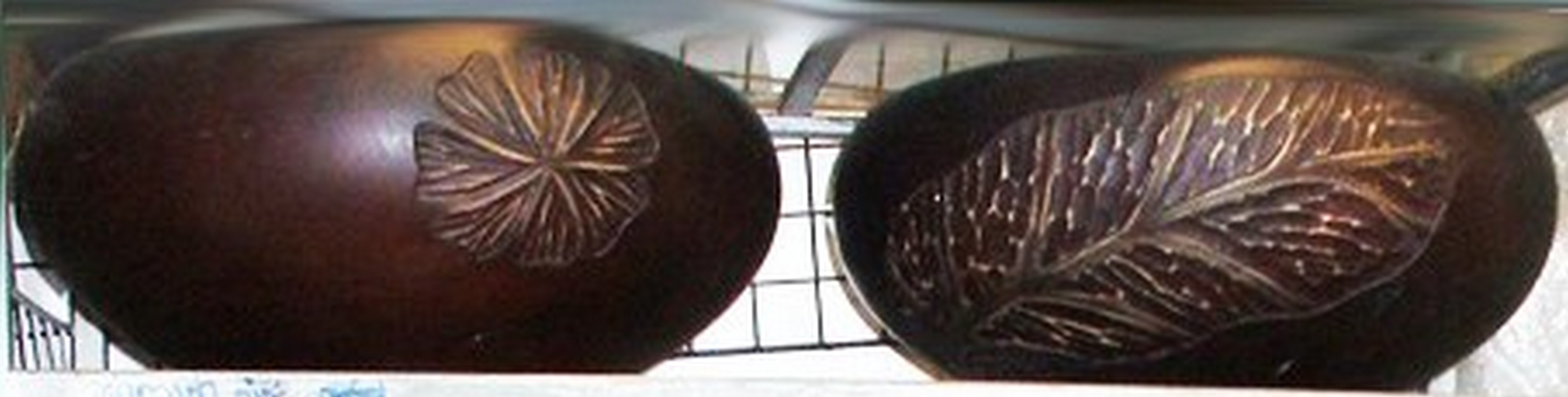 Handmade Bowl decoration in mango wood