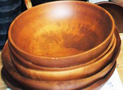 Handmade Bowl decoration in mango wood