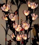 COMPOSITION FLORALE - FLEUR ARTIFICIELLE & VEGETALE LUMINEUSE composition florale - fleur vegetale lumineuse